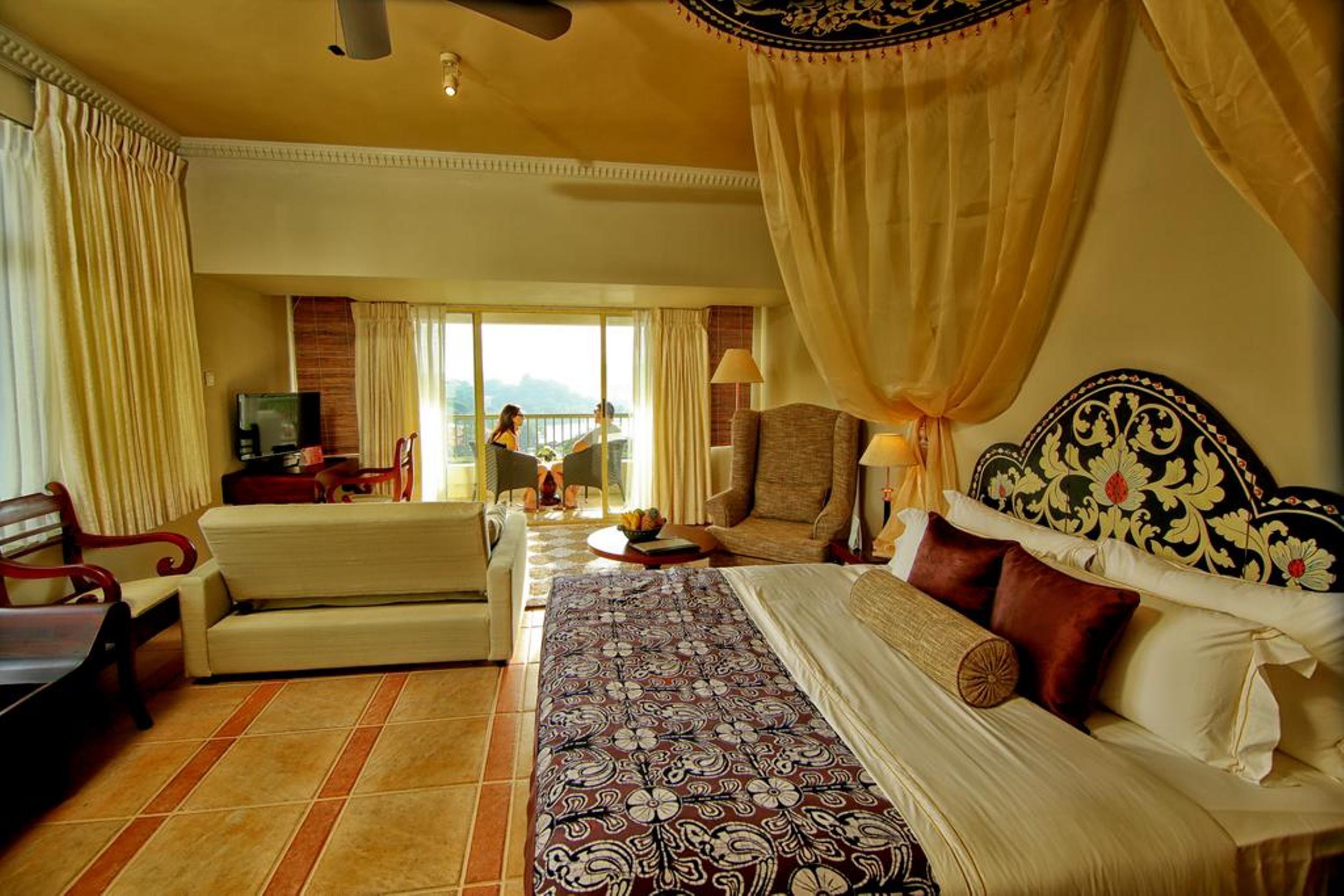 Thilanka Hotel Канди Екстериор снимка