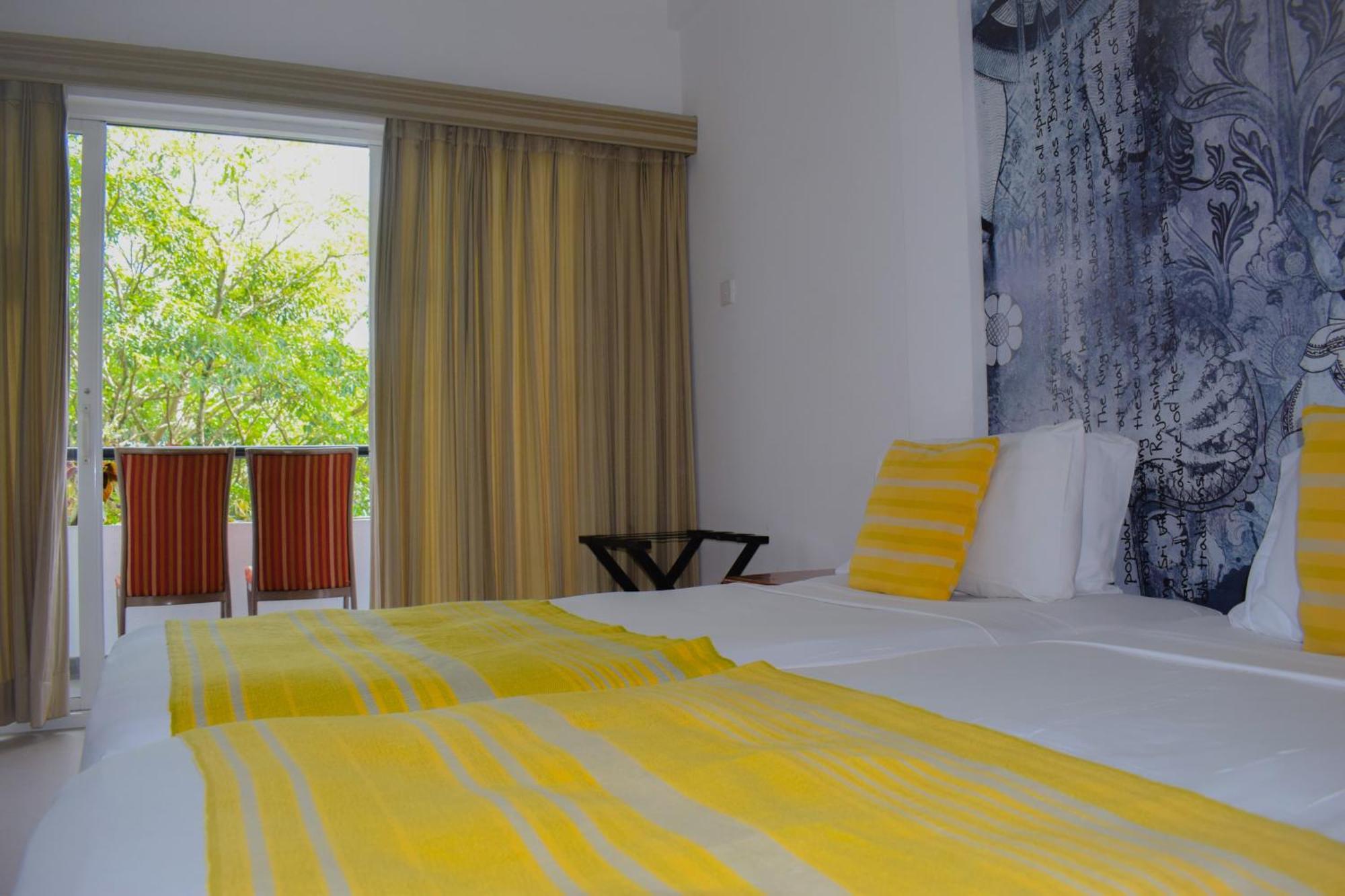 Thilanka Hotel Канди Стая снимка